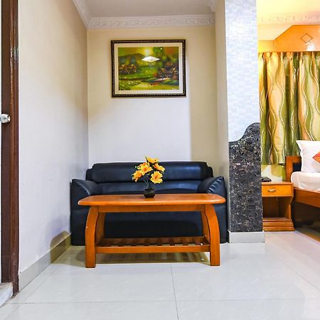 Fabexpress Wild Orchid - 800M From Medica Superspecialty Hospital Hotel Kolkata Exterior photo