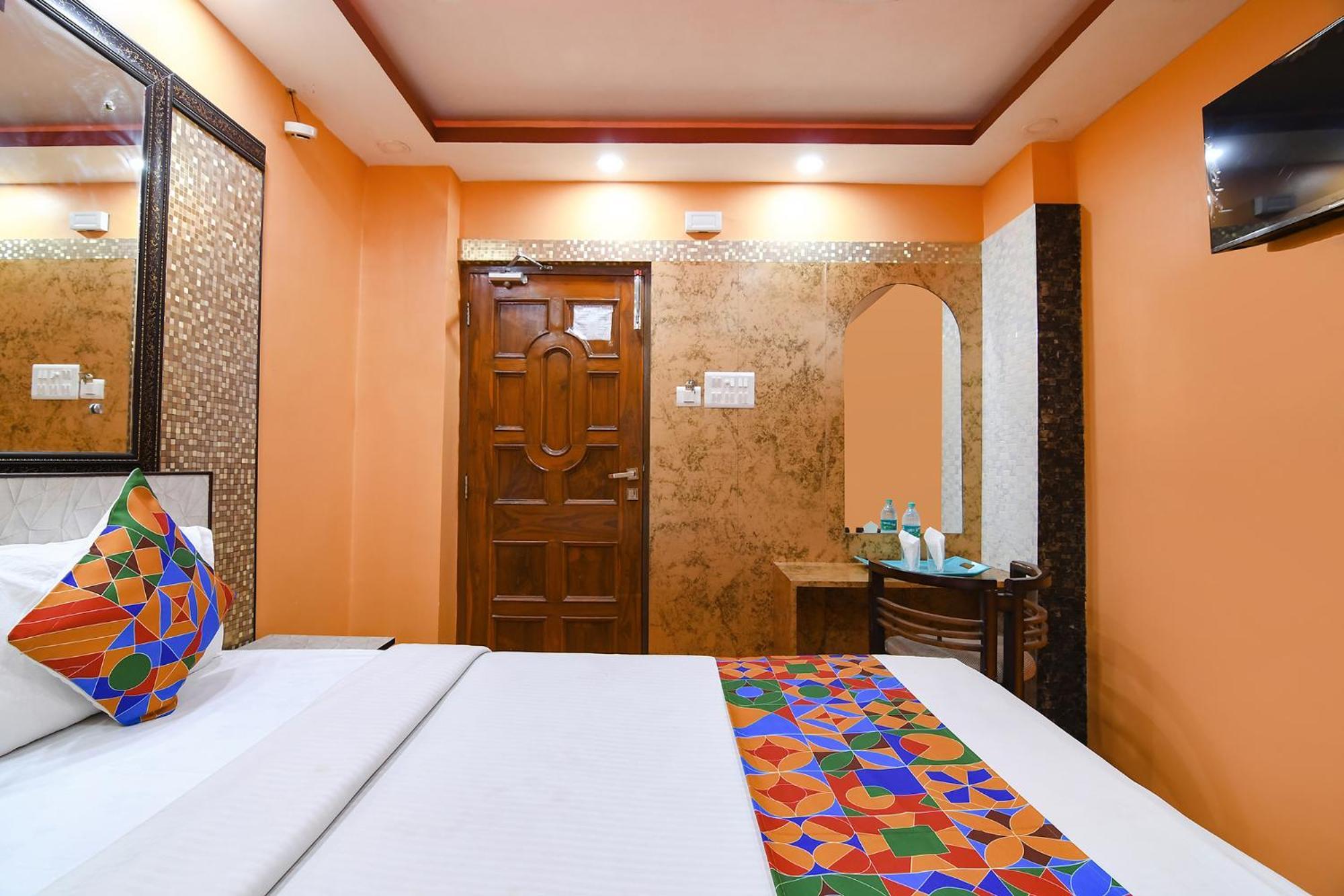 Fabexpress Wild Orchid - 800M From Medica Superspecialty Hospital Hotel Kolkata Exterior photo