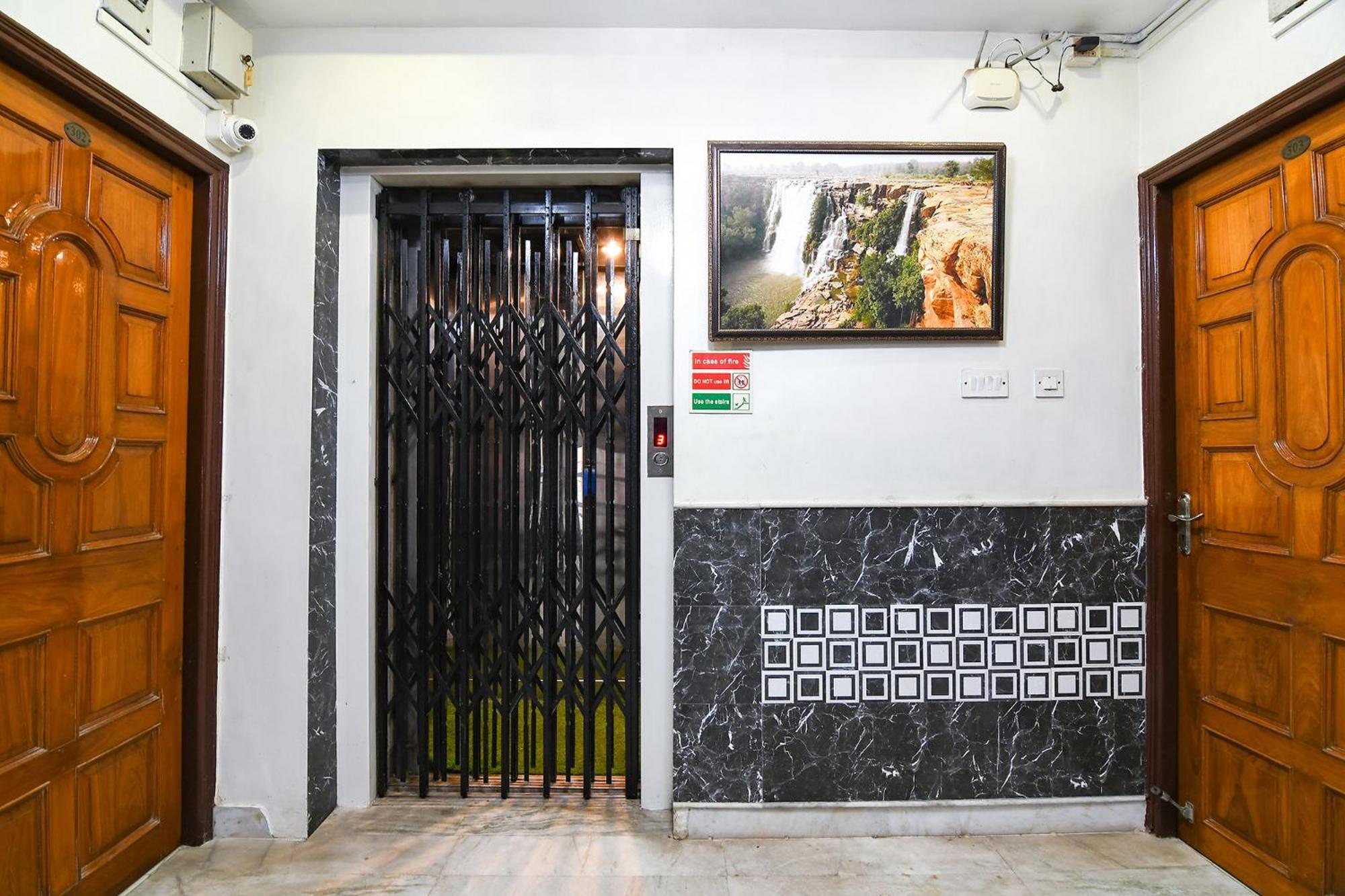 Fabexpress Wild Orchid - 800M From Medica Superspecialty Hospital Hotel Kolkata Exterior photo